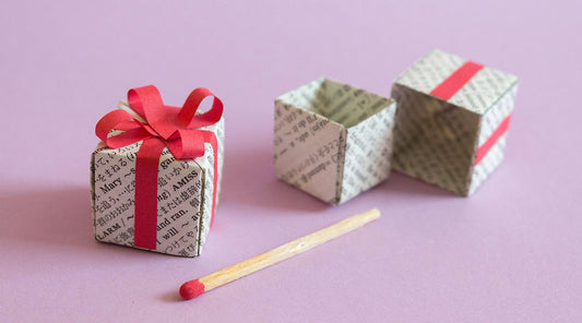 How to make a Mini Origami Gift Box