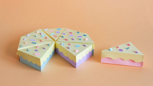 Paper Gift Box Cake with 8 Slices